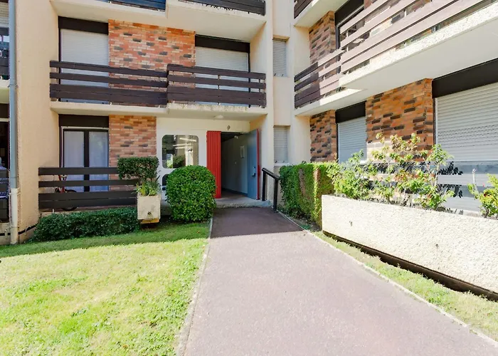 Le Sporting-18 By Interhome Appartamento