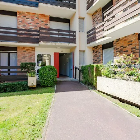 Le Sporting-18 By Interhome 公寓